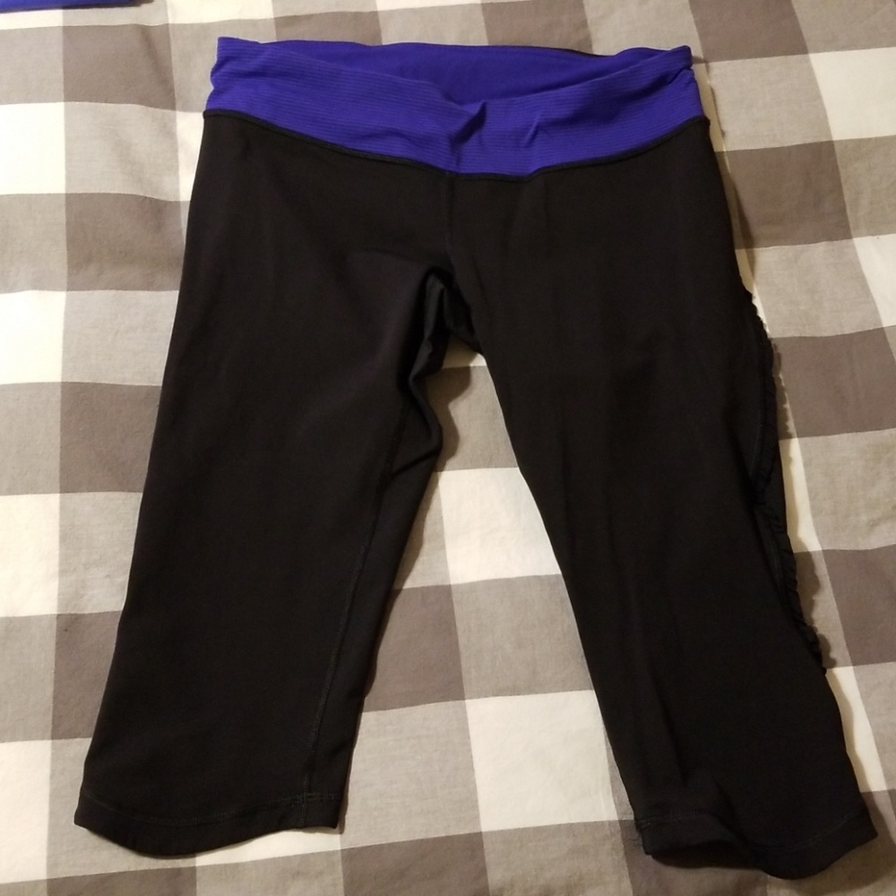 Lululemon crops